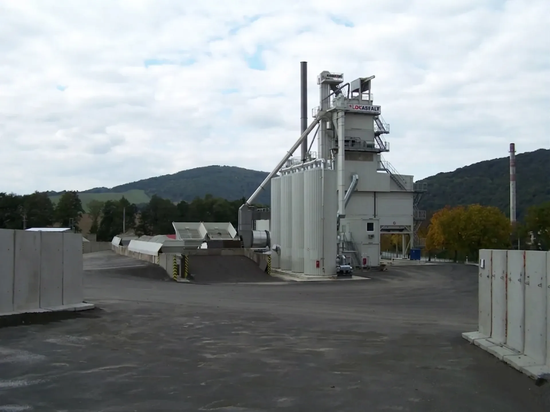 Obaľovňa asfaltových zmesí Ammann - SLOVASFALT